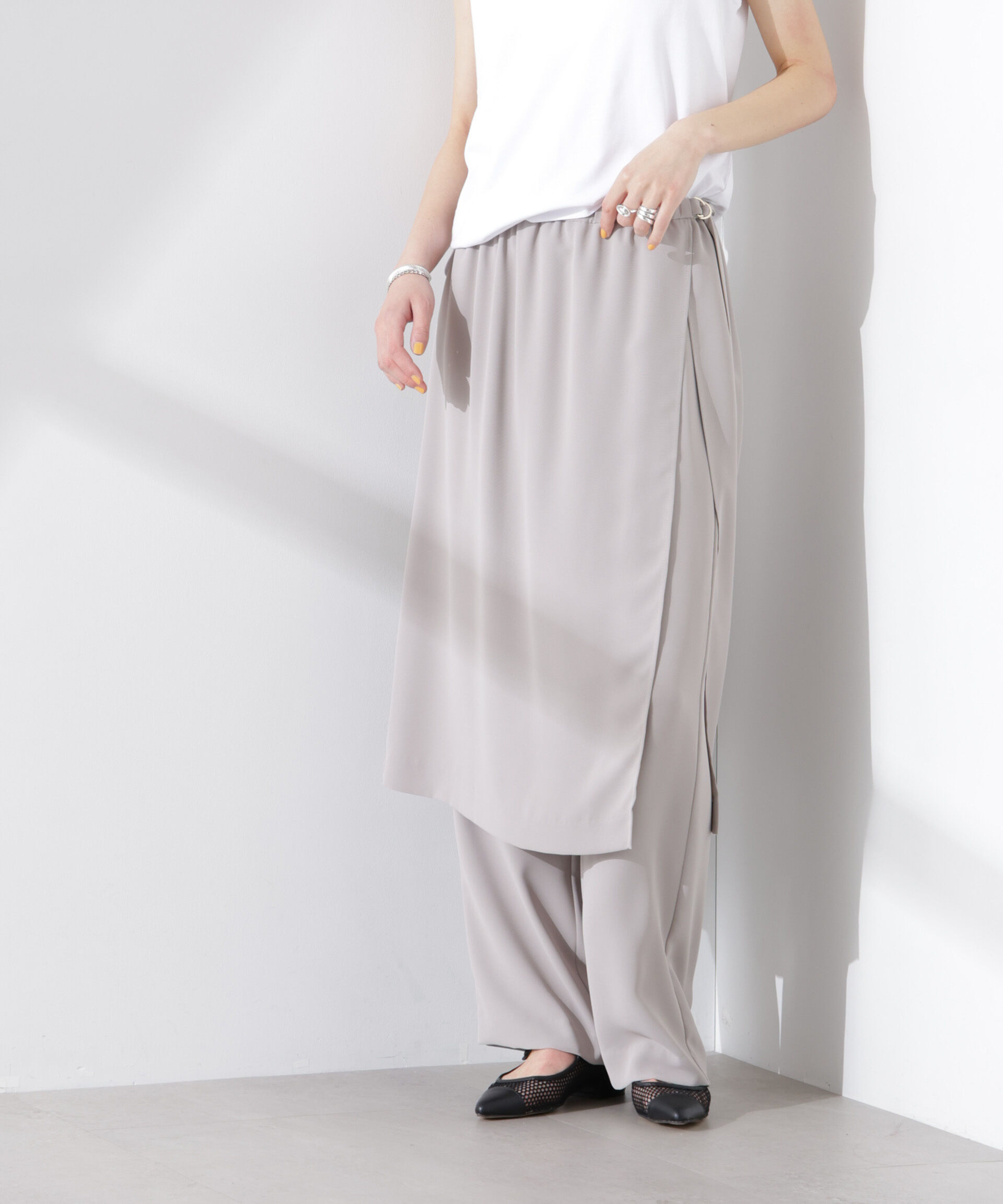 nano･universe「ラップスカート付きツイルパンツ」|チノ|