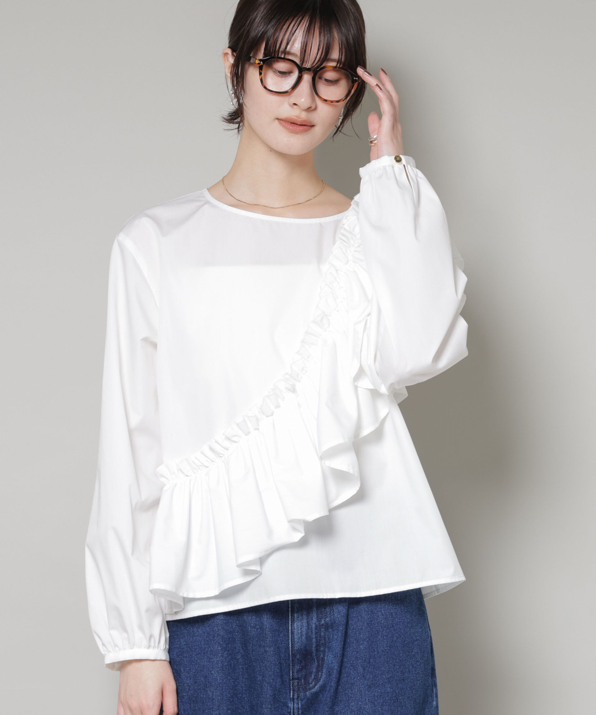 nano･universe「斜めフリルプルオーバーブラウス」|シャツ・ブラウス|