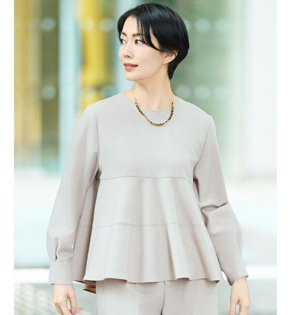 自由区「【SHIHOさん着用】ソフトウールブレンドペプラム ブラウス」|シャツ・ブラウス|ベージュ