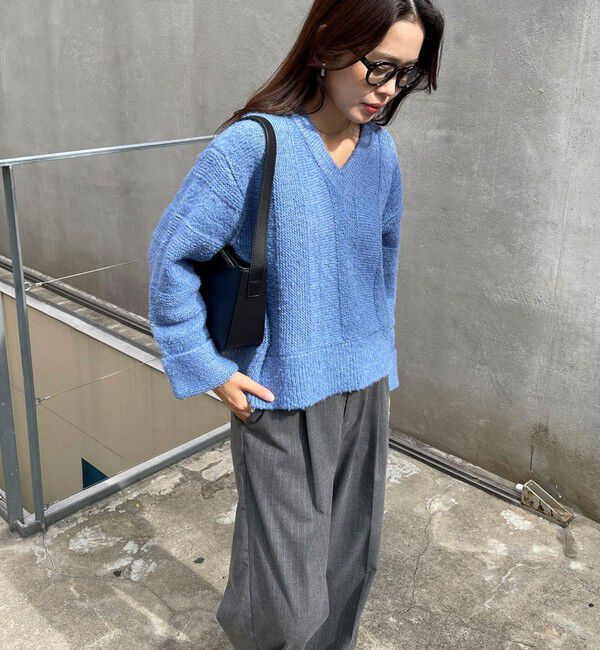 fredy emue「ブークレニットVネックプルオーバー」|ニット・セーター|