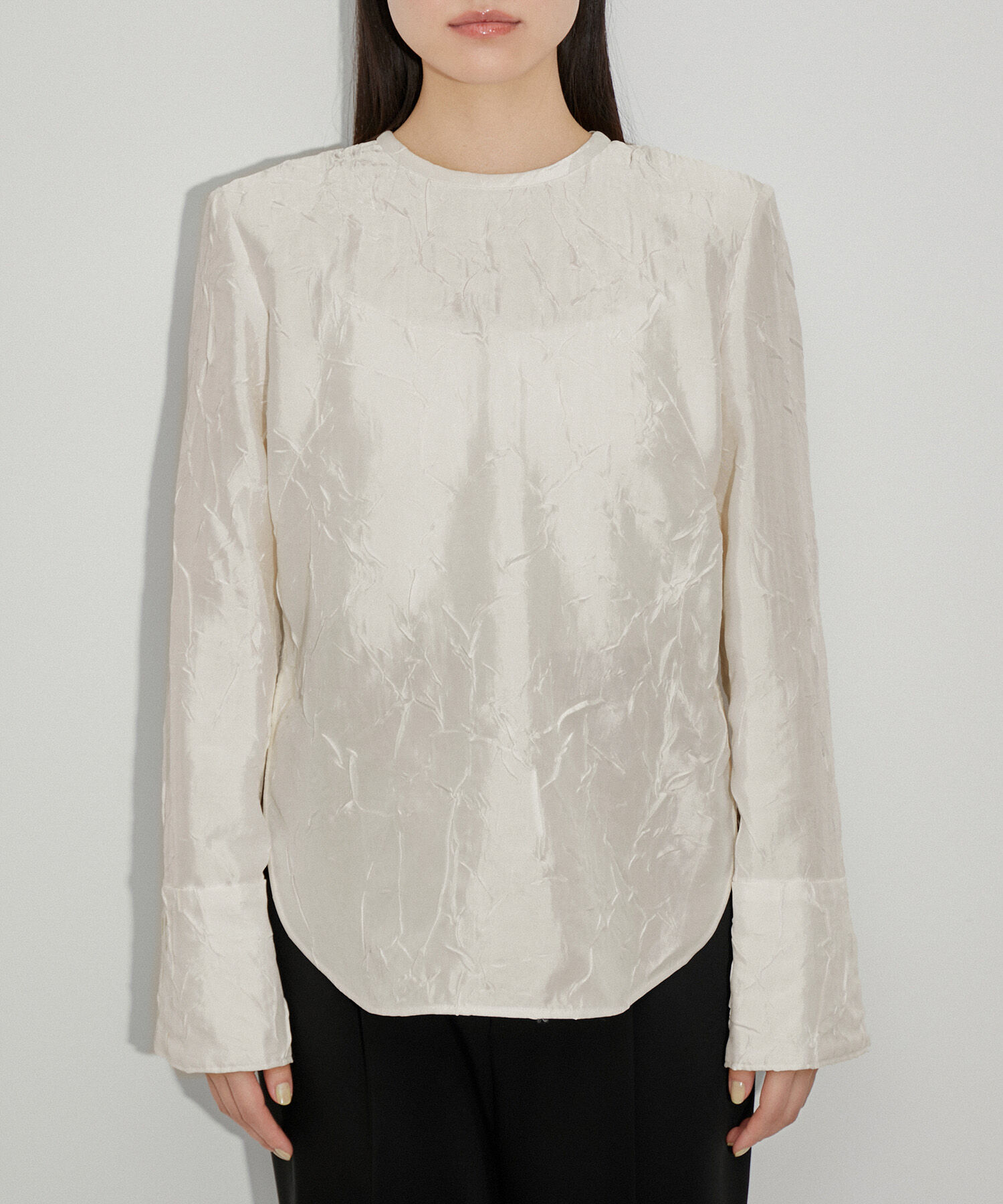 ADAM ET ROPE'「グロッシーTブラウス」|シャツ・ブラウス|
