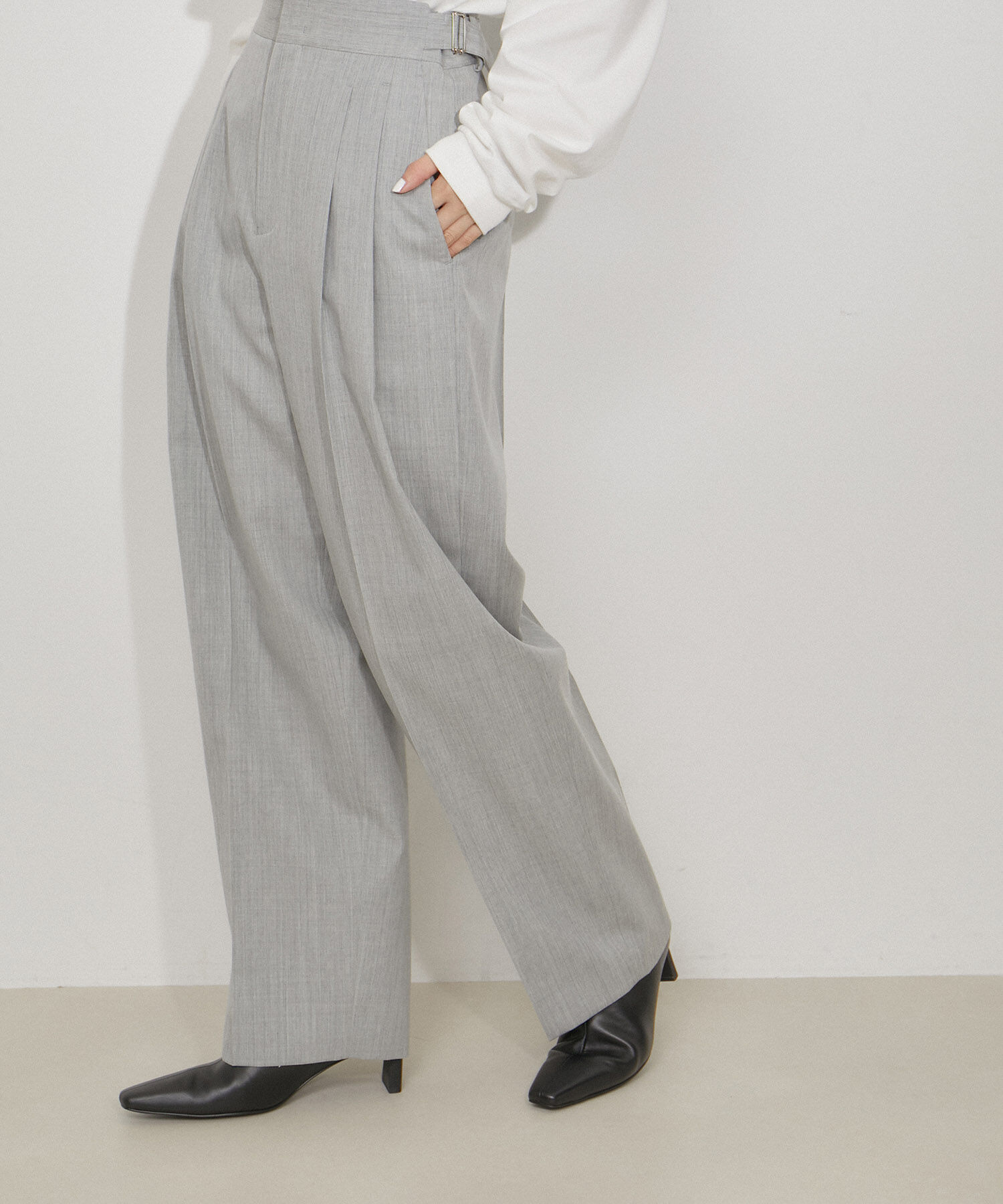 ADAM ET ROPE'「【洗える】ウールギャバ2タックワイドスラックス」|スラックス|