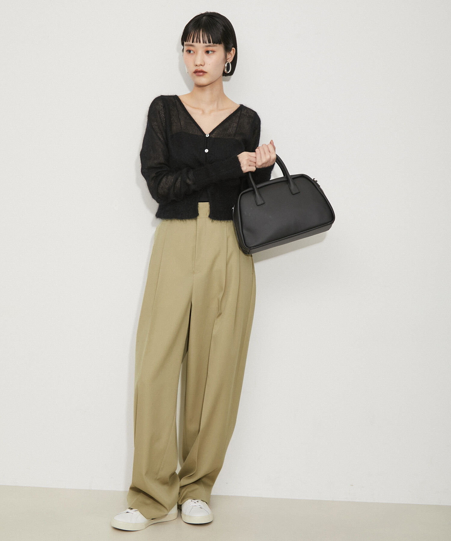 ADAM ET ROPE'「【洗える】ウールギャバ2タックワイドスラックス」|スラックス|