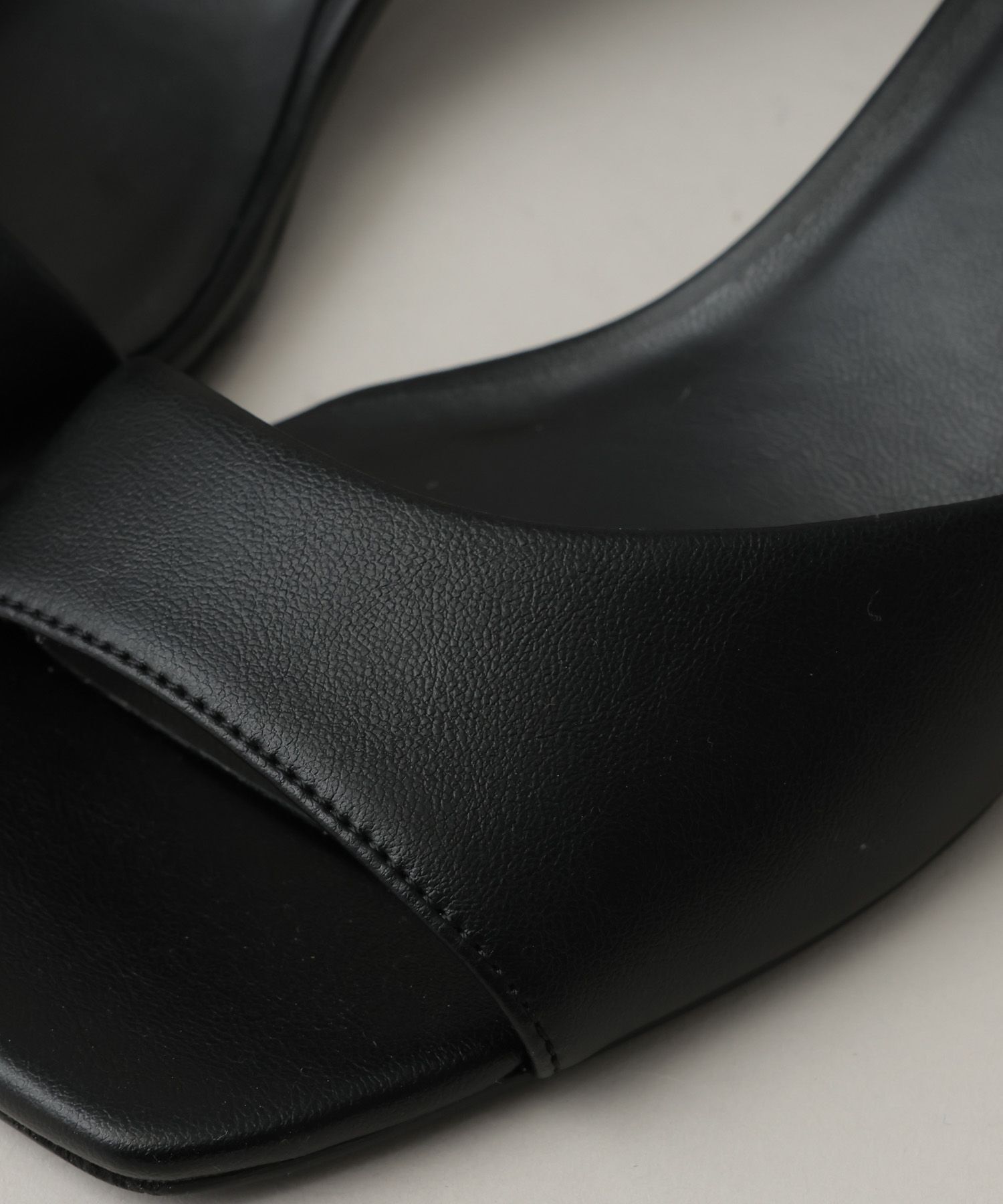 A part by 「スクエアヒールサンダル」|サンダル|