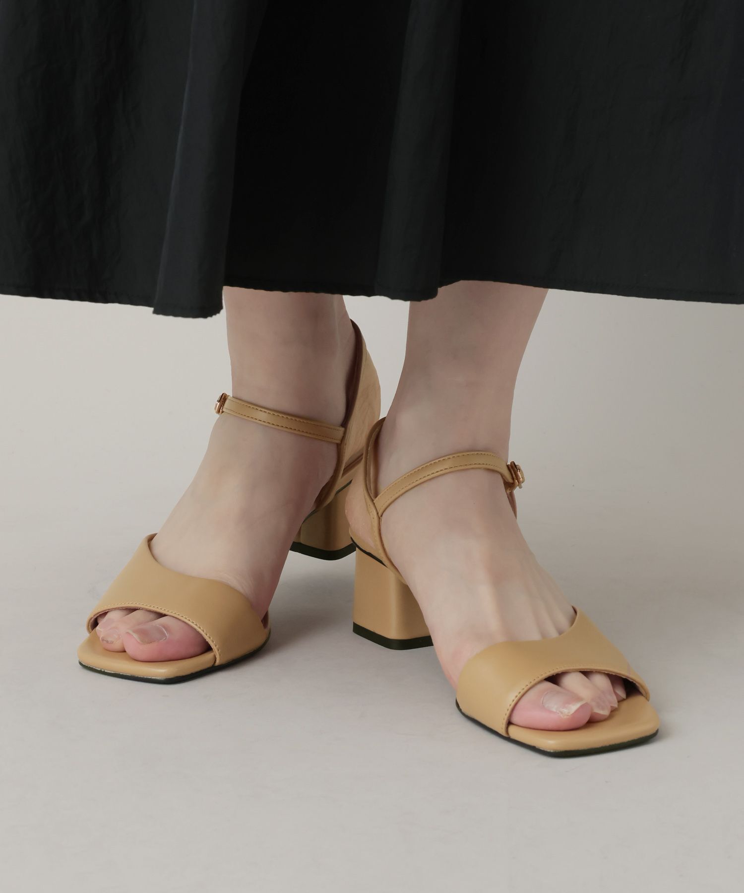 A part by 「スクエアヒールサンダル」|サンダル|