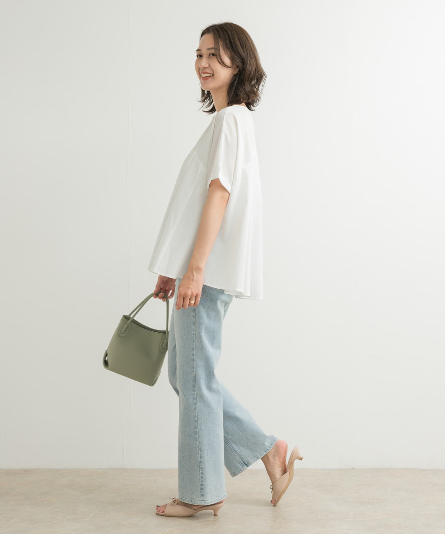 URBAN RESEARCH DOORS「フレア切替えブラウス」|Tシャツ・カットソー|