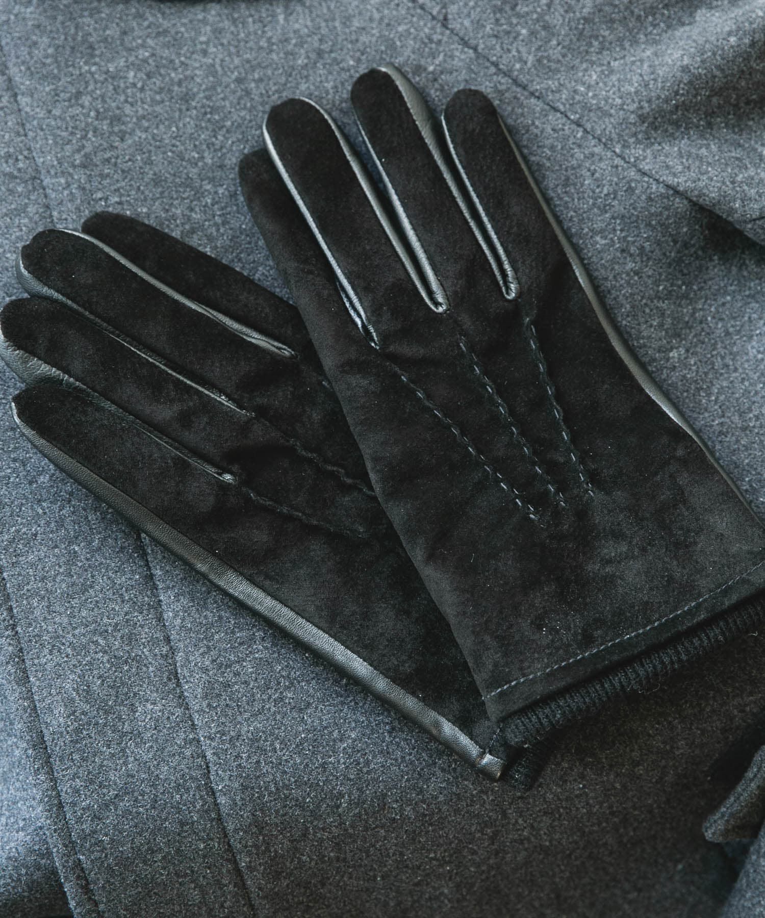 URBAN RESEARCH DOORS「スエードレザーグローブ」|手袋|ブラック