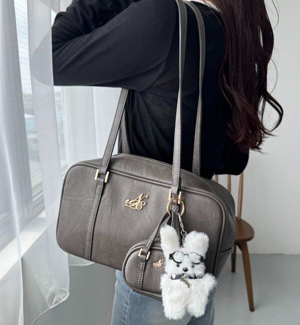  「チャーム付きスクエアボストン」|ショルダー・メッセンジャー|