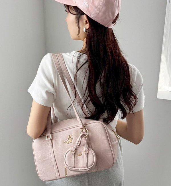  「チャーム付きスクエアボストン」|ショルダー・メッセンジャー|