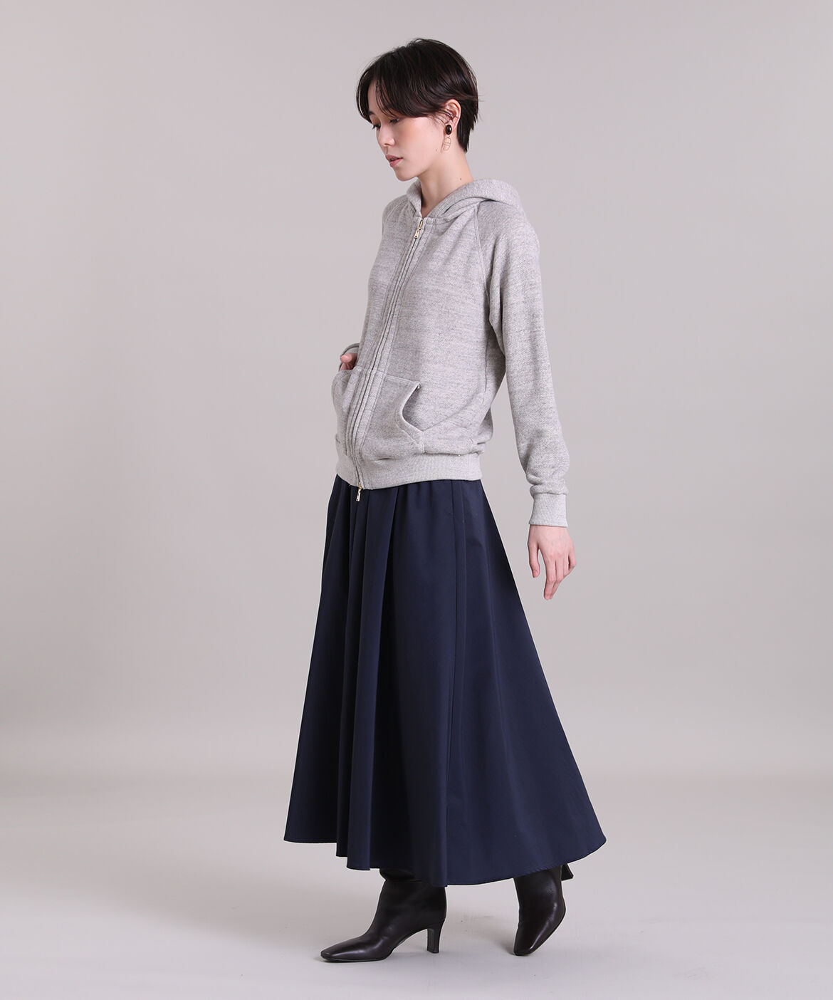 DAY by DAY it&rsquo;s international「ジップアップパーカー《吊り裏毛》」|パーカー|