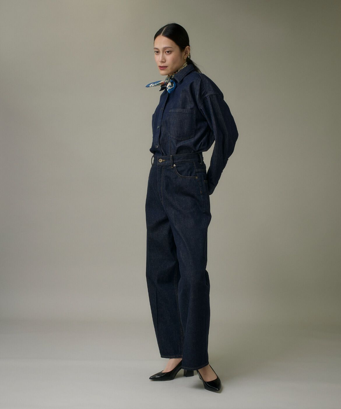 I.T.'S international「オーバーサイズ反応染デニムシャツ」|シャツ・ブラウス|