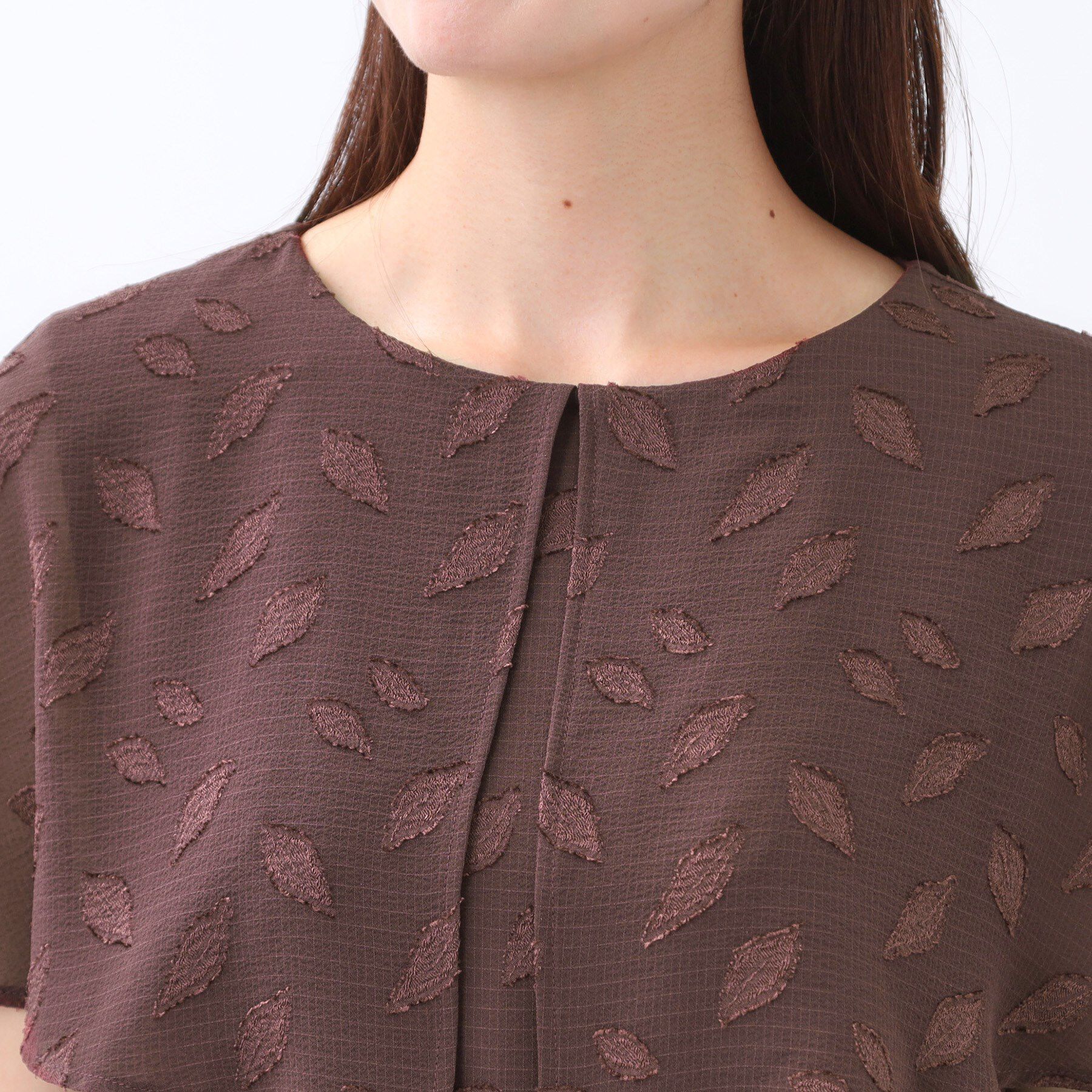 Reflect「【撥水／二の腕カバー／付属リボン付き】ケープデザインノースリーブワンピース」|ワンピース|