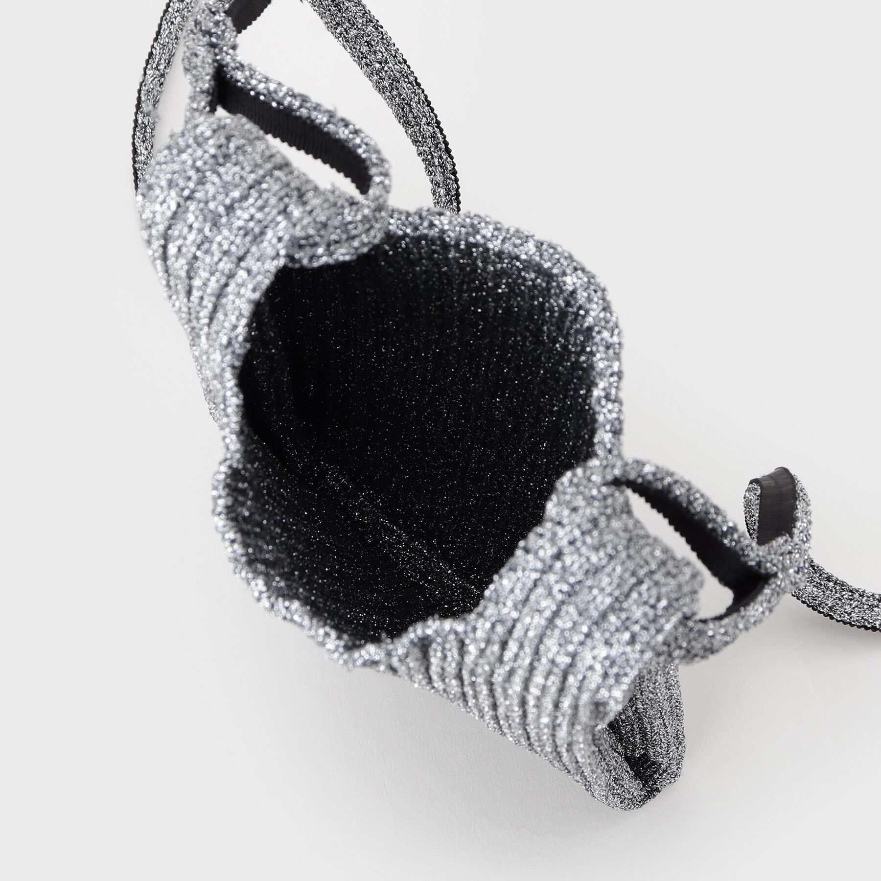 INDIVI「【大人ラメ／スマホ入れ】ニット素材ミニポシェット」|ショルダー・メッセンジャー|