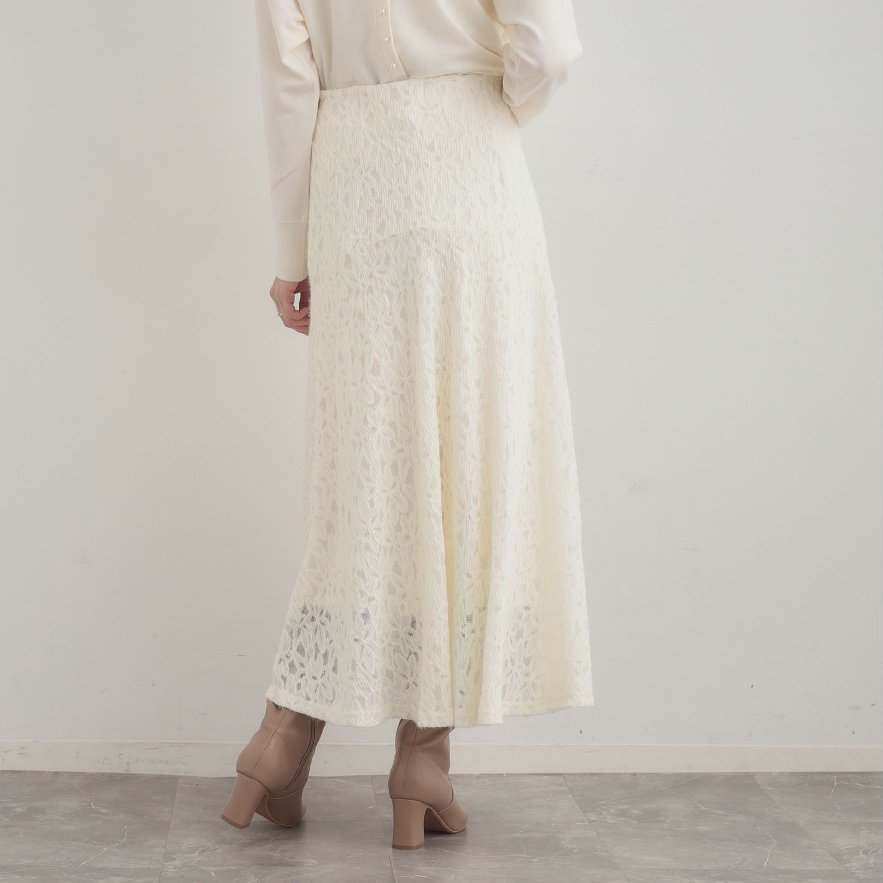 Couture broach「起毛フラワーレーススカート」|スカート|