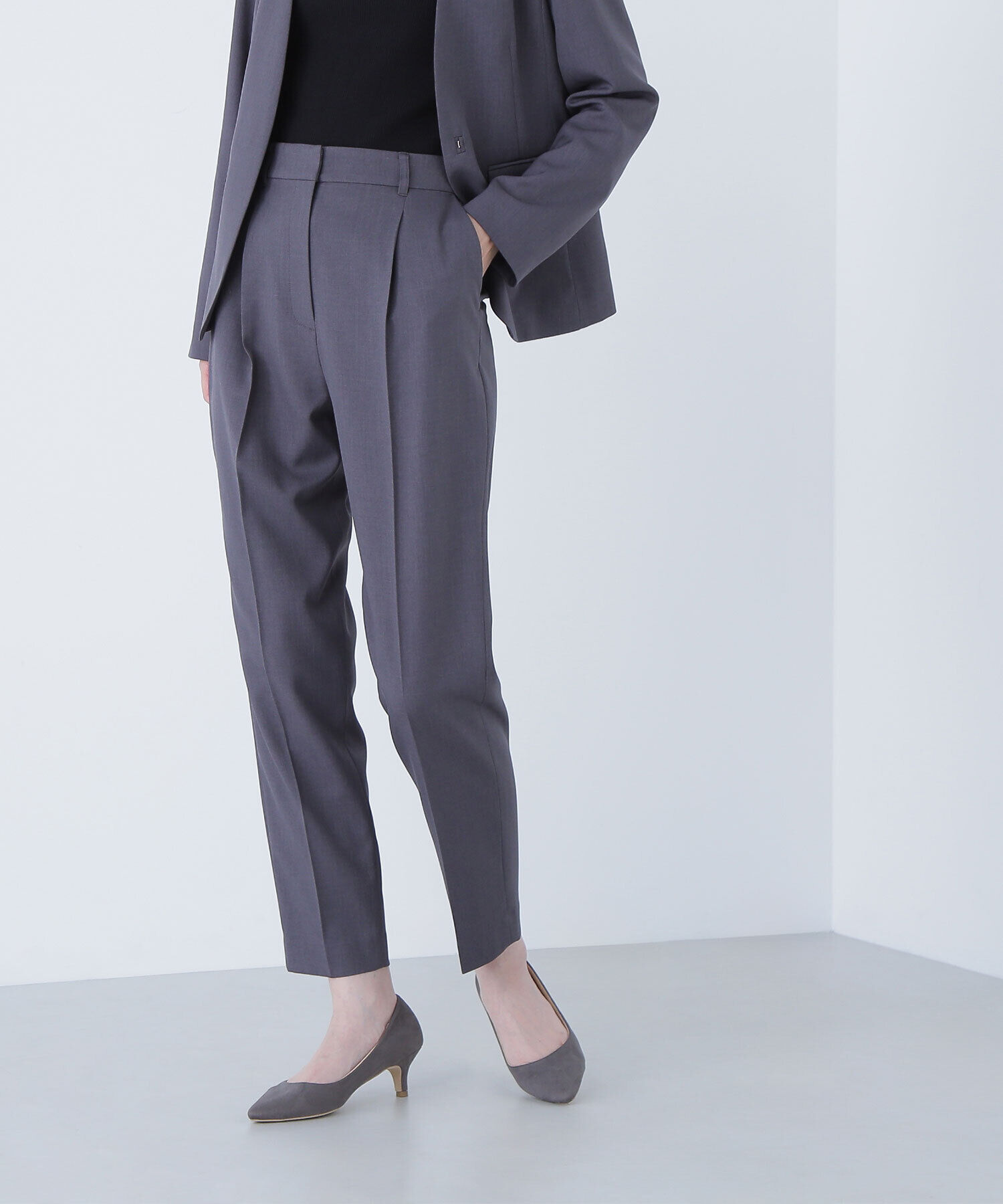  「パウダリーツイルセットアップシリーズ テーパードパンツ」|その他|