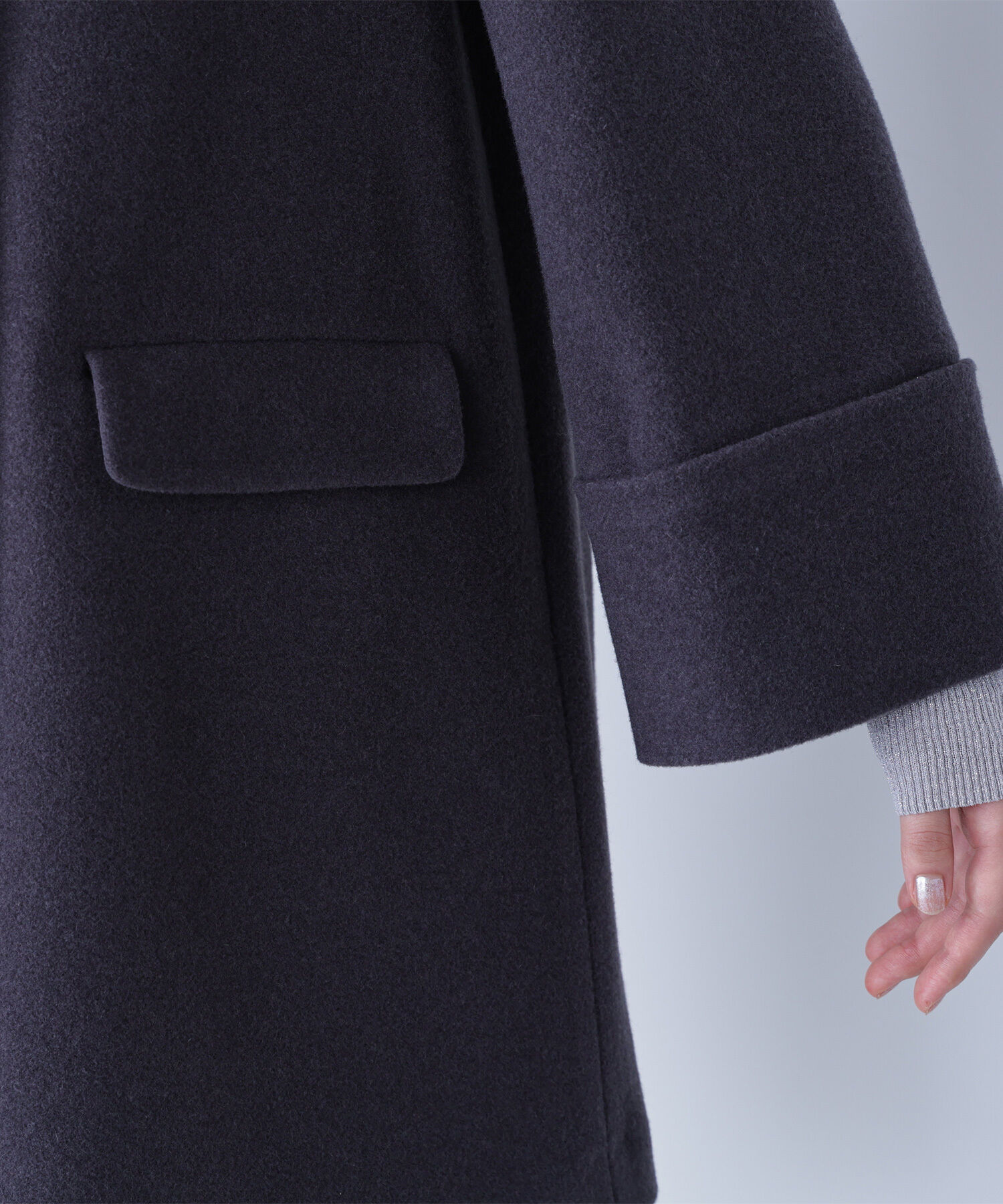  「ノーカラーミドルコート」|ブルゾン・スタジャン|