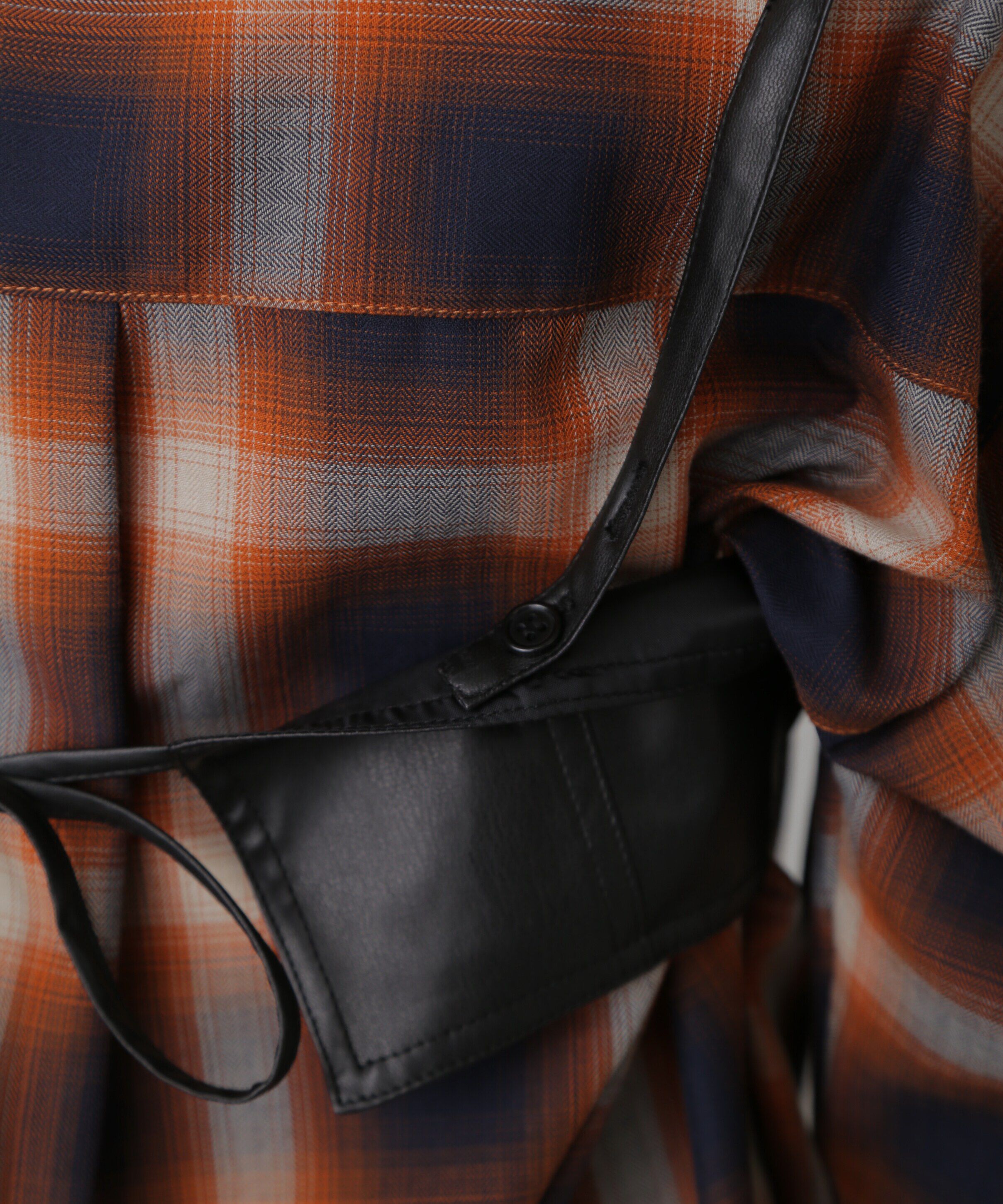  「フェイクレザービスチェ」|シャツ・ブラウス|