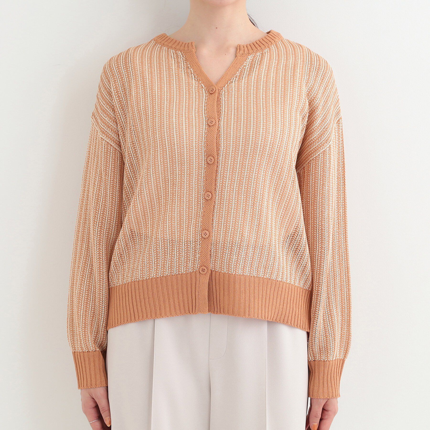 SHOO･LA･RUE「【洗濯機可/S-LL】キーネックでこなれ見え　ざっくり編みカーディガン」|カーディガン|