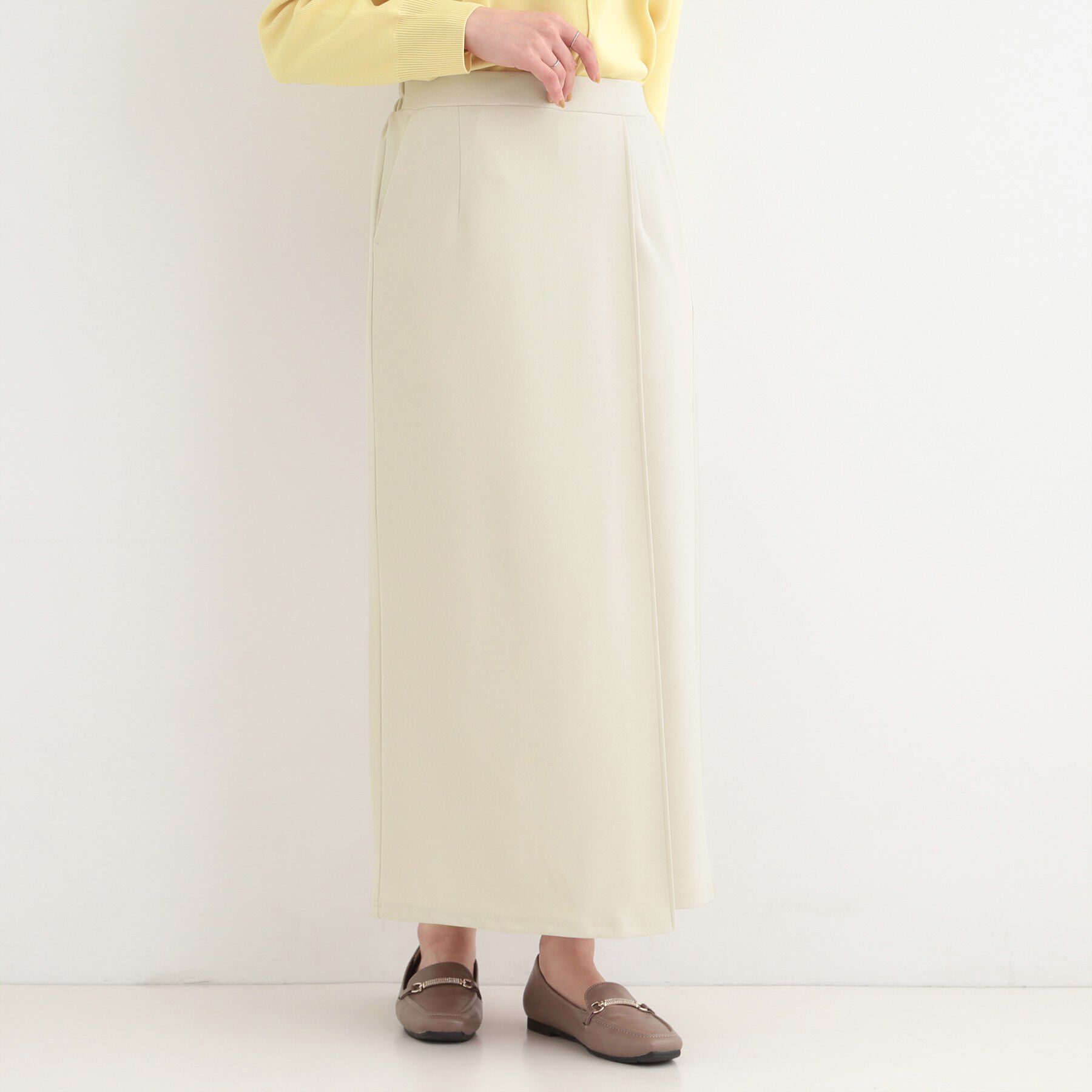 SHOO･LA･RUE「【洗濯機可/S-LL】腰まわりを自然にカバーする ラップ風ナロースカート」|スカート|