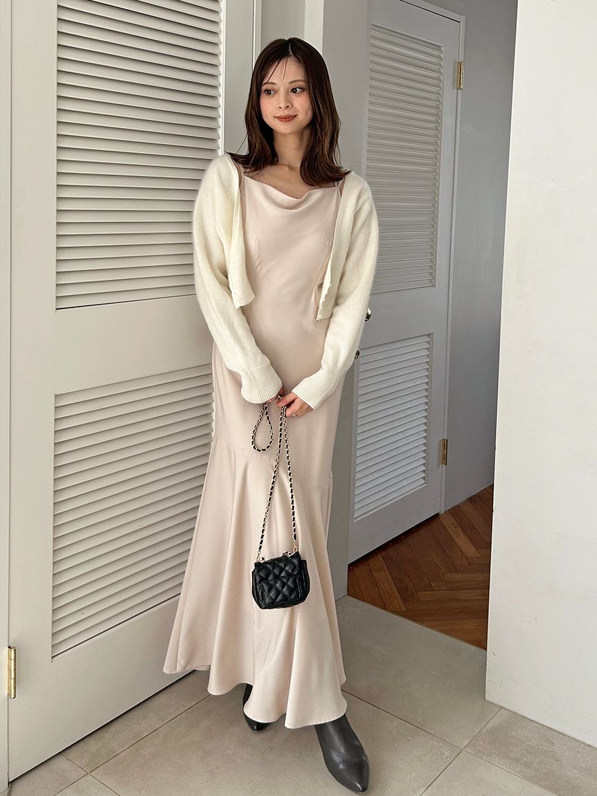 SNIDEL「サテンマーメイドキャミワンピース」|ワンピース|IVR