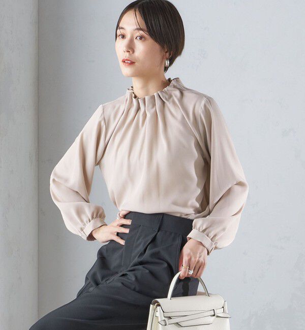 SHIPS for women「〈手洗い可能〉ネック ギャザー ソリッド 起毛 サテン ブラウス」|シャツ・ブラウス|