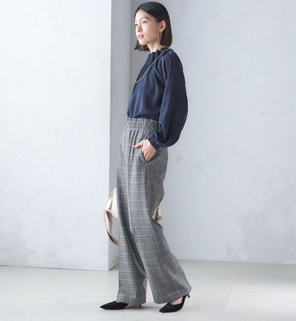 SHIPS for women「〈手洗い可能〉ネック ギャザー ソリッド 起毛 サテン ブラウス」|シャツ・ブラウス|