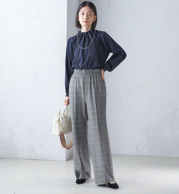 SHIPS for women「〈手洗い可能〉ネック ギャザー ソリッド 起毛 サテン ブラウス」|シャツ・ブラウス|