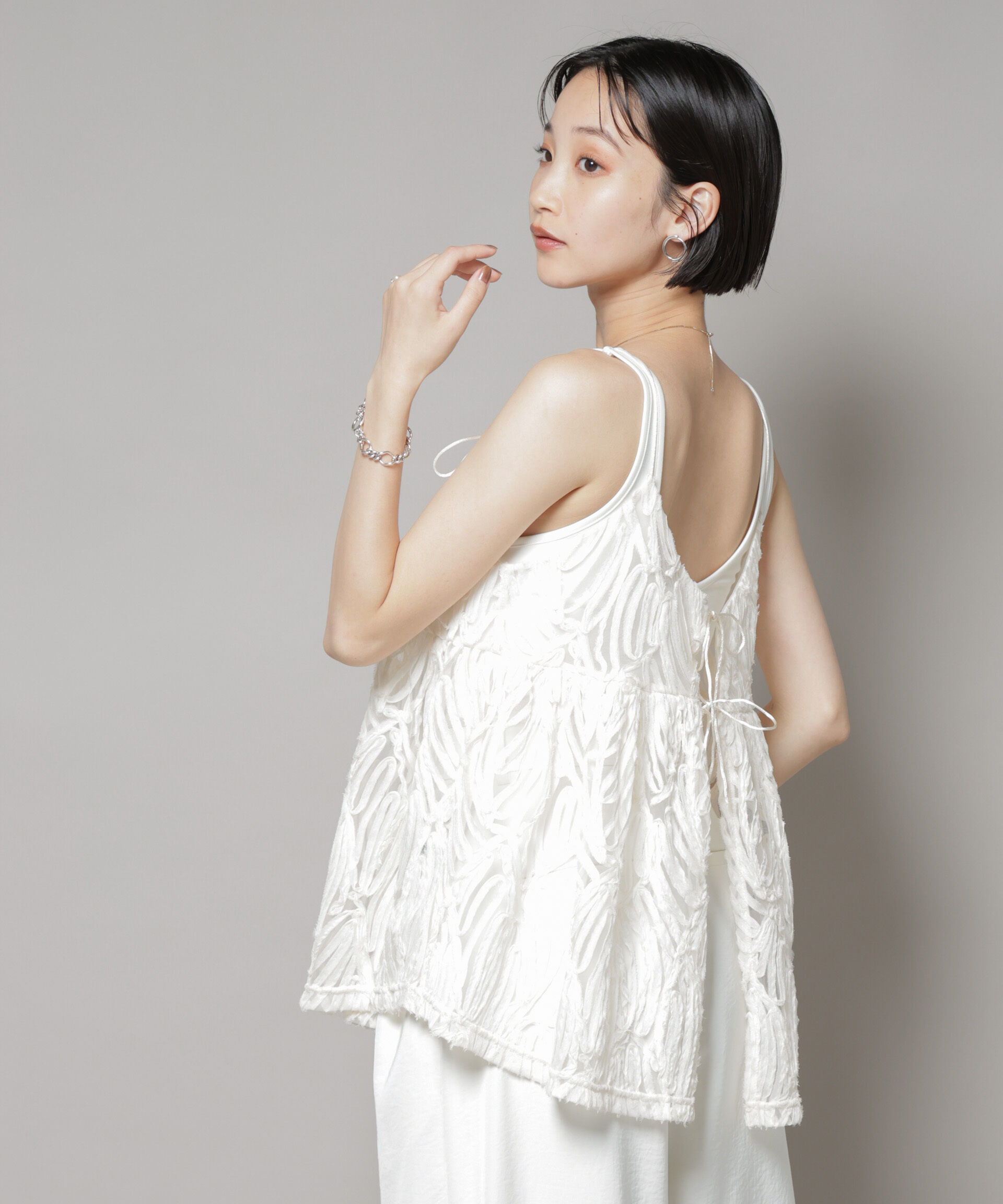 nano･universe「テープ刺繍チュール前後2wayキャミソールビスチェ(セットアップ可)」|シャツ・ブラウス|