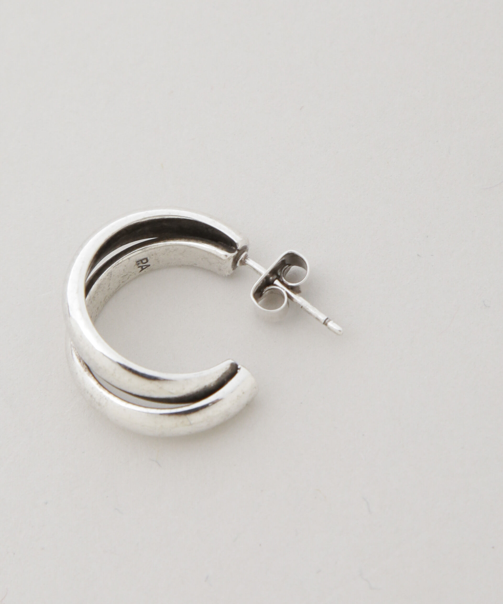 nano･universe「PHILIPPE AUDIBERT/Leoville pm earrings silver」|ピアス|