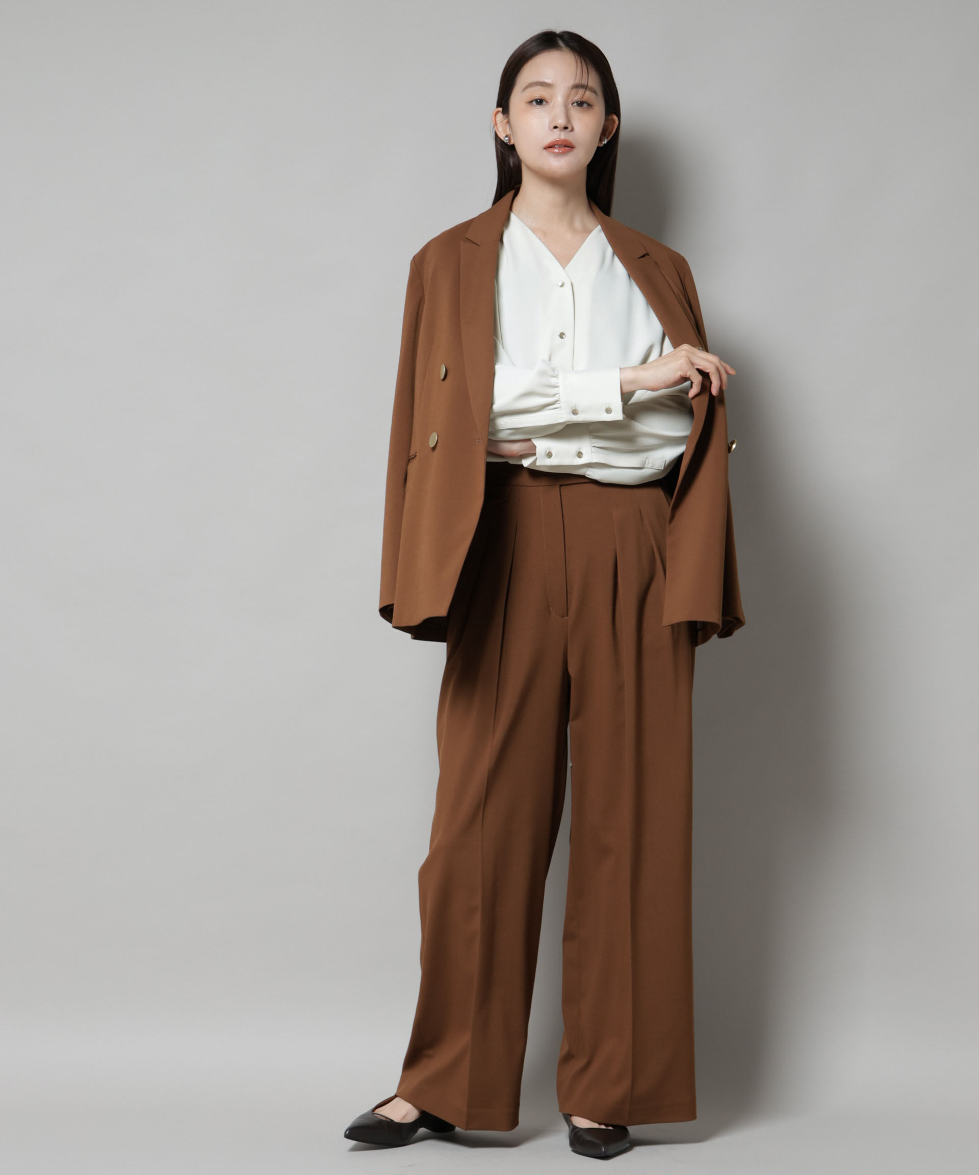 nano･universe「フロントボタンVネックブラウス」|シャツ・ブラウス|