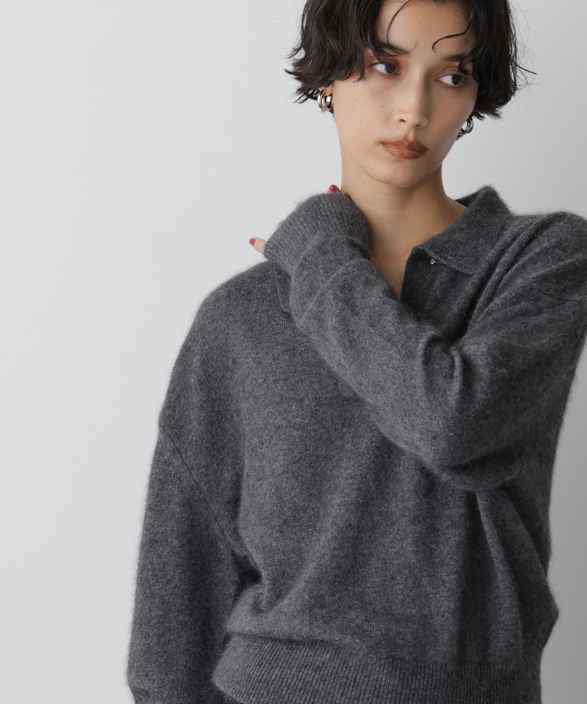  「「STEVELOUR」スキッパーポロ衿ソフトタッチニット」|ニット・セーター|