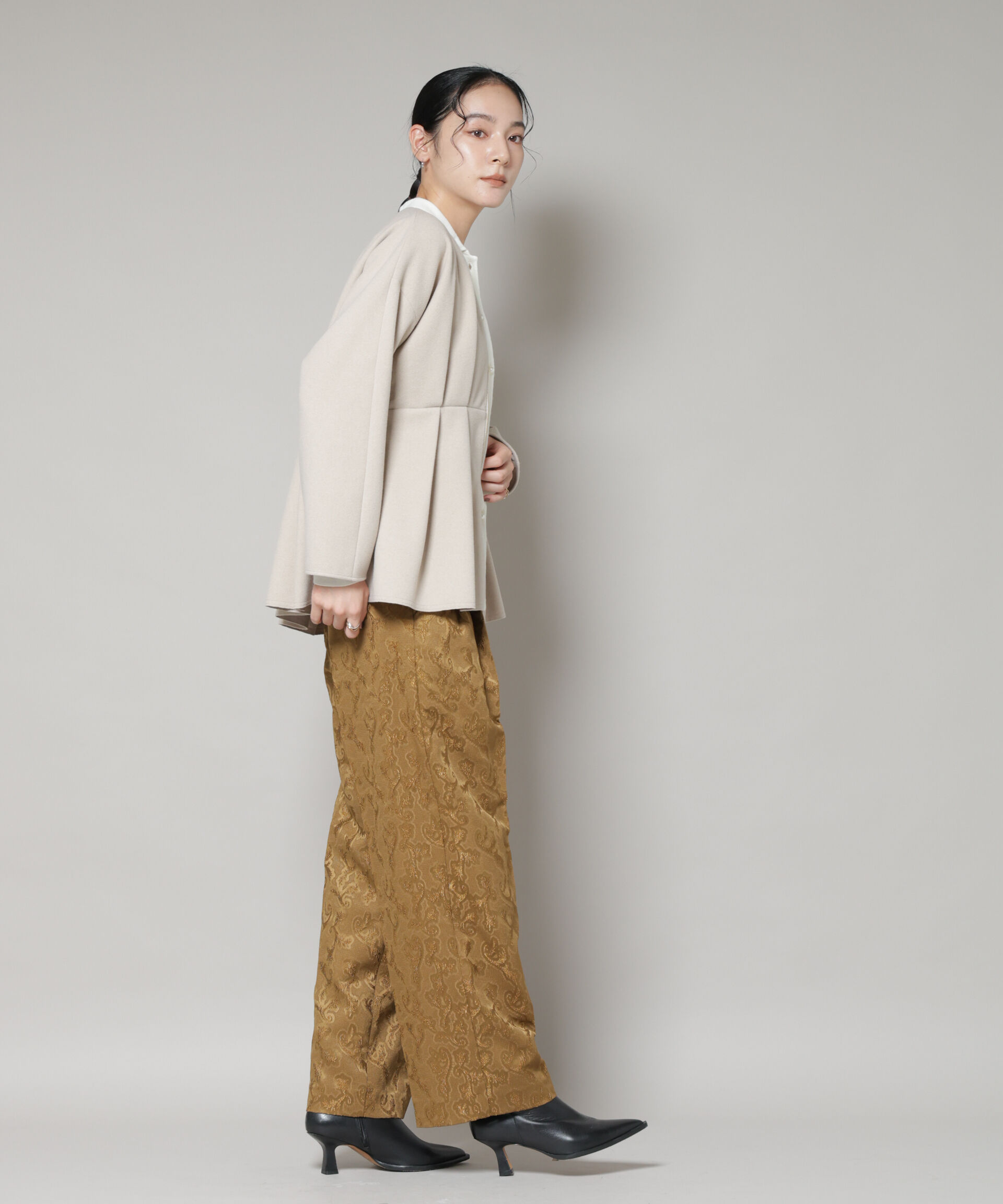 nano･universe「ニードルジャージーペプラムブルゾン」|ブルゾン・スタジャン|