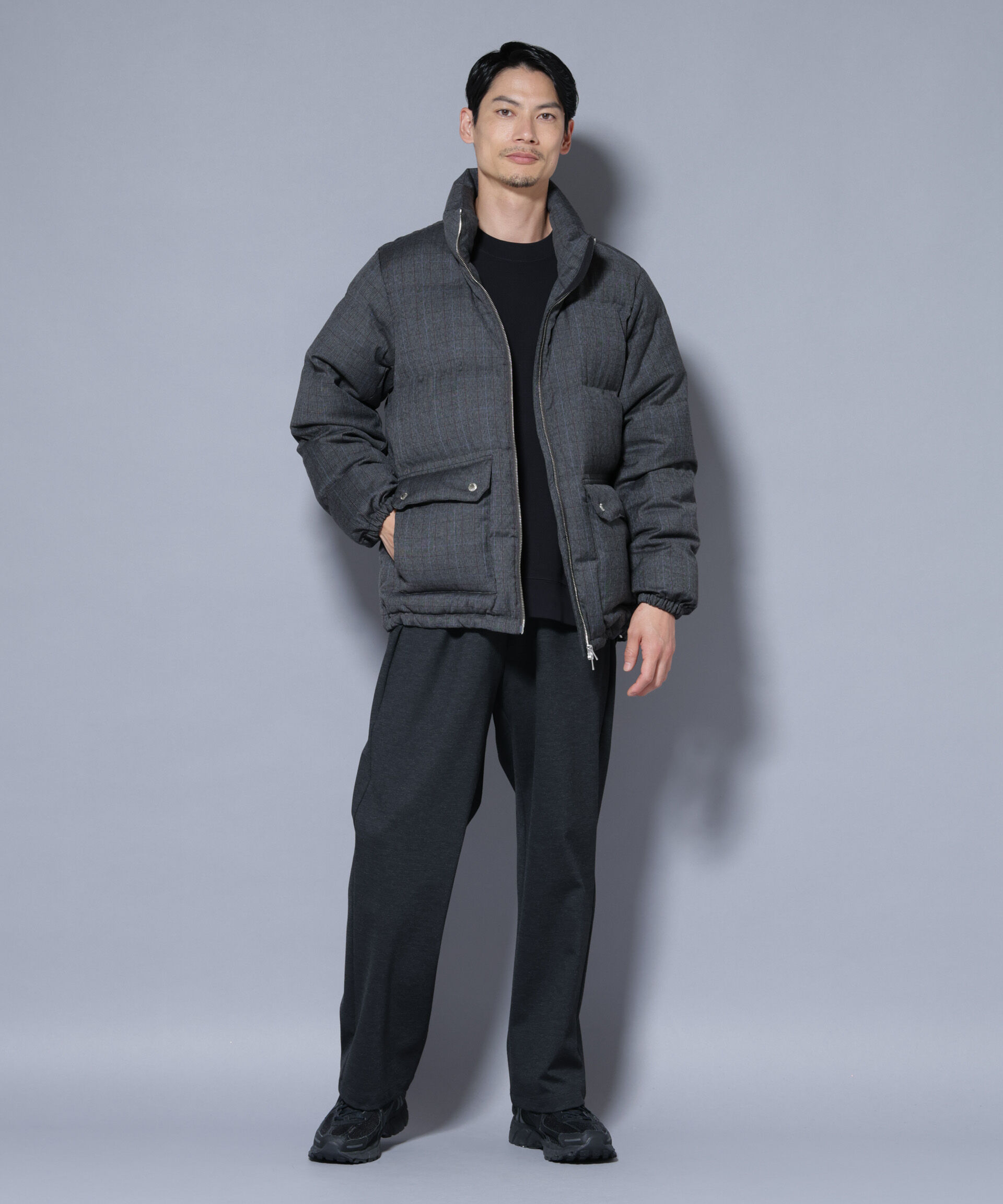 nano･universe「DELEGANTE エアリーサキソニー／グレンチェックTAIONダウンジャケット」|ダウン|