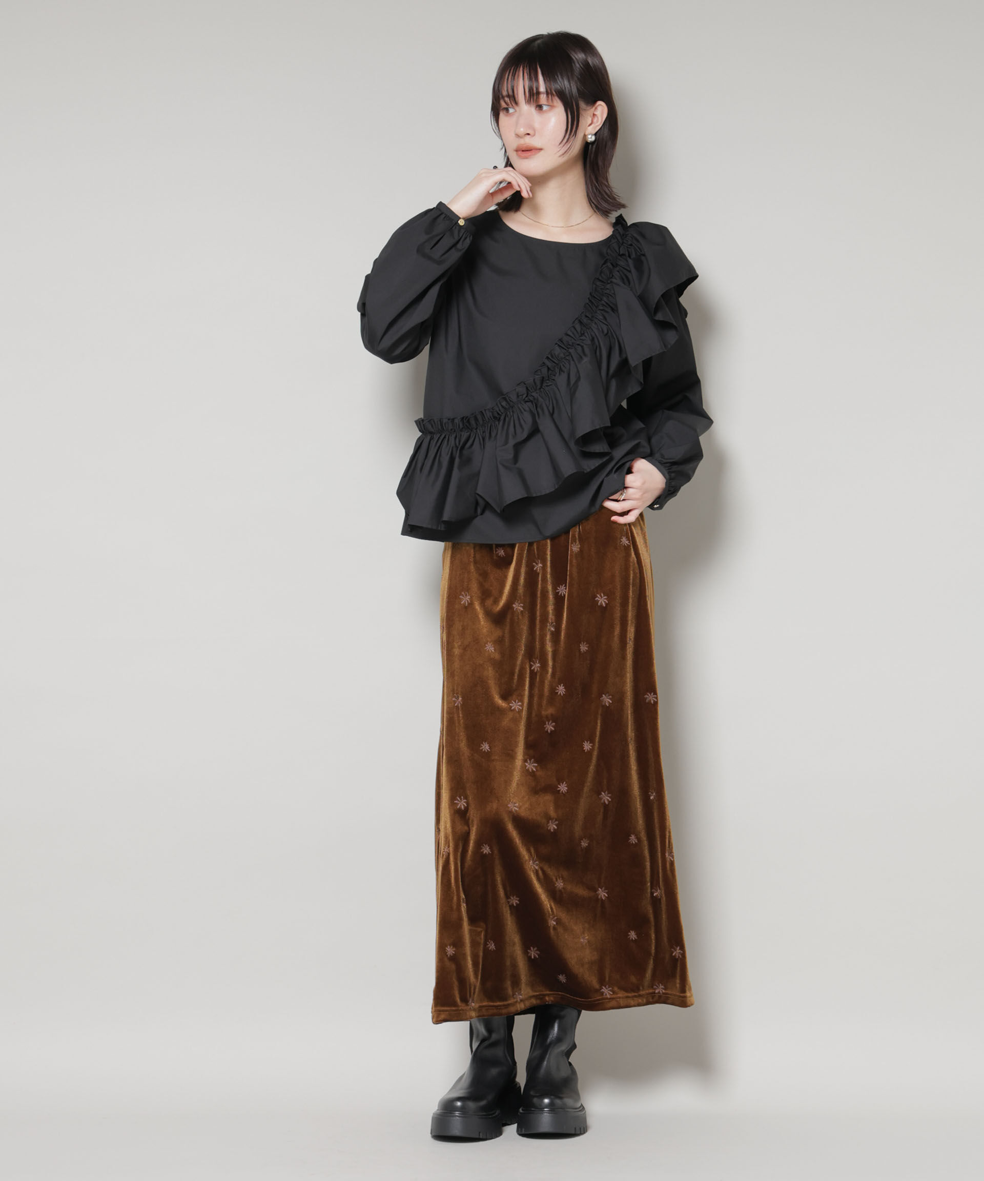 nano･universe「斜めフリルプルオーバーブラウス」|シャツ・ブラウス|