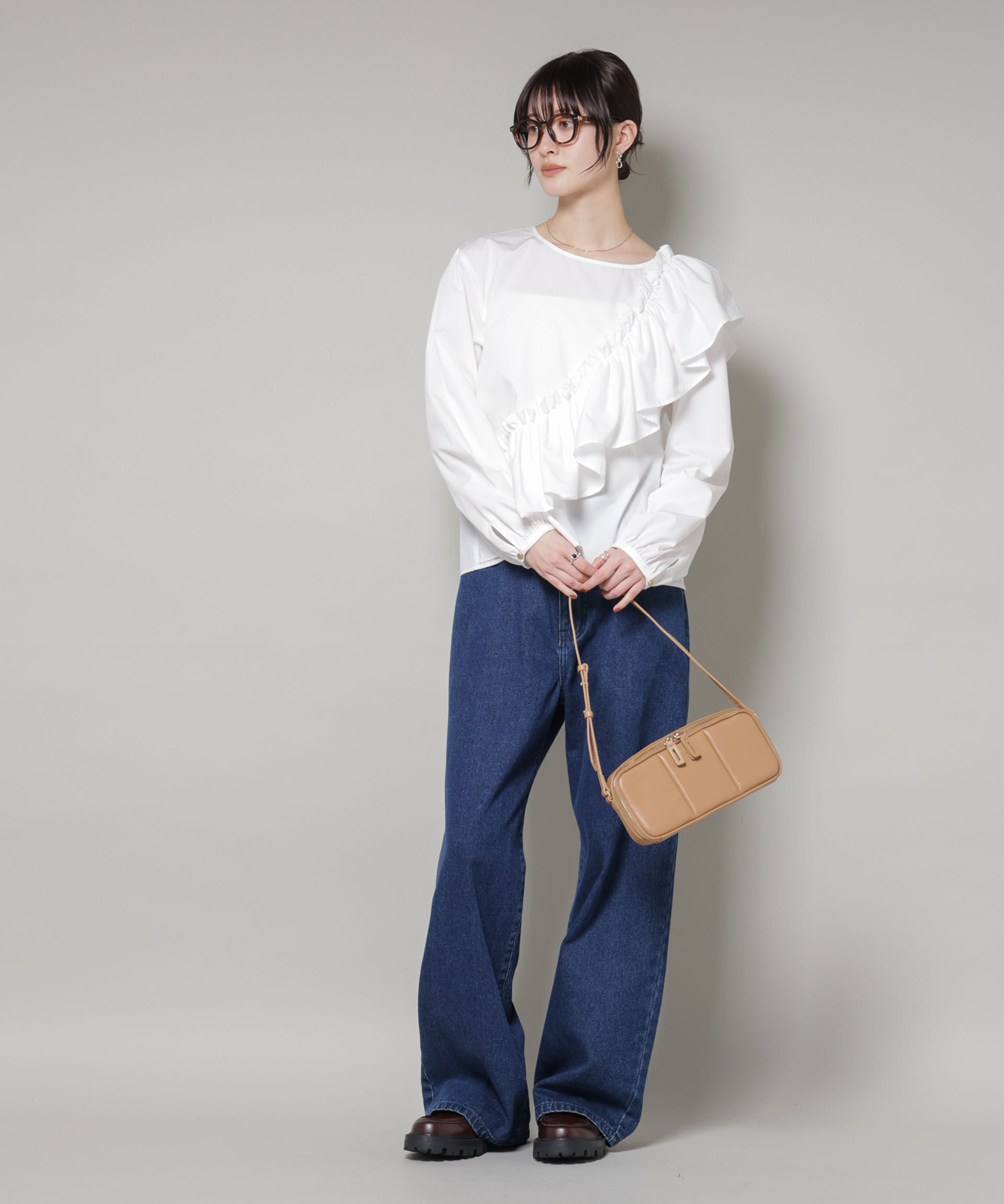 nano･universe「斜めフリルプルオーバーブラウス」|シャツ・ブラウス|