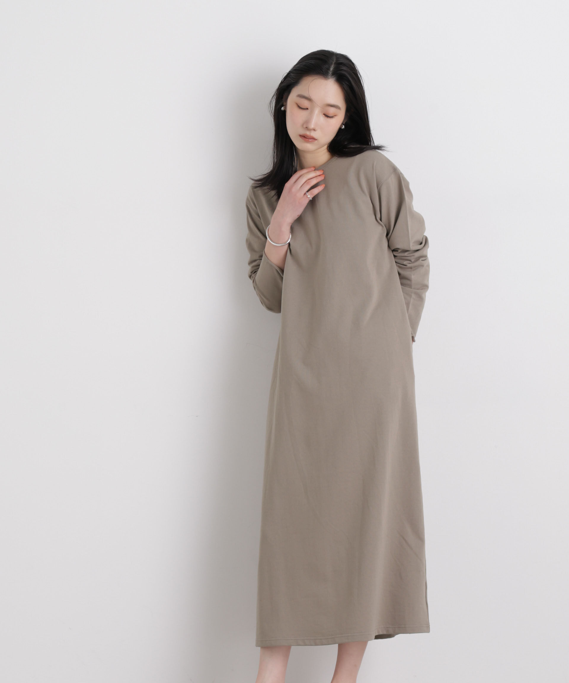 nano･universe「前後2wayチョーカー付きカットワンピース」|ワンピース|