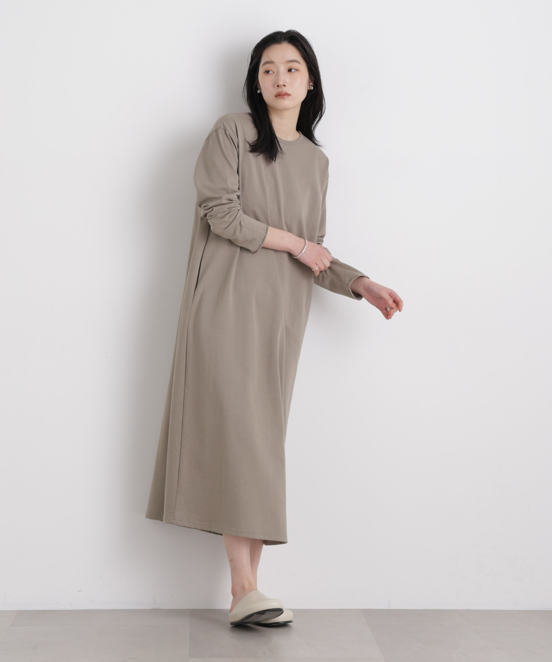 nano･universe「前後2wayチョーカー付きカットワンピース」|ワンピース|