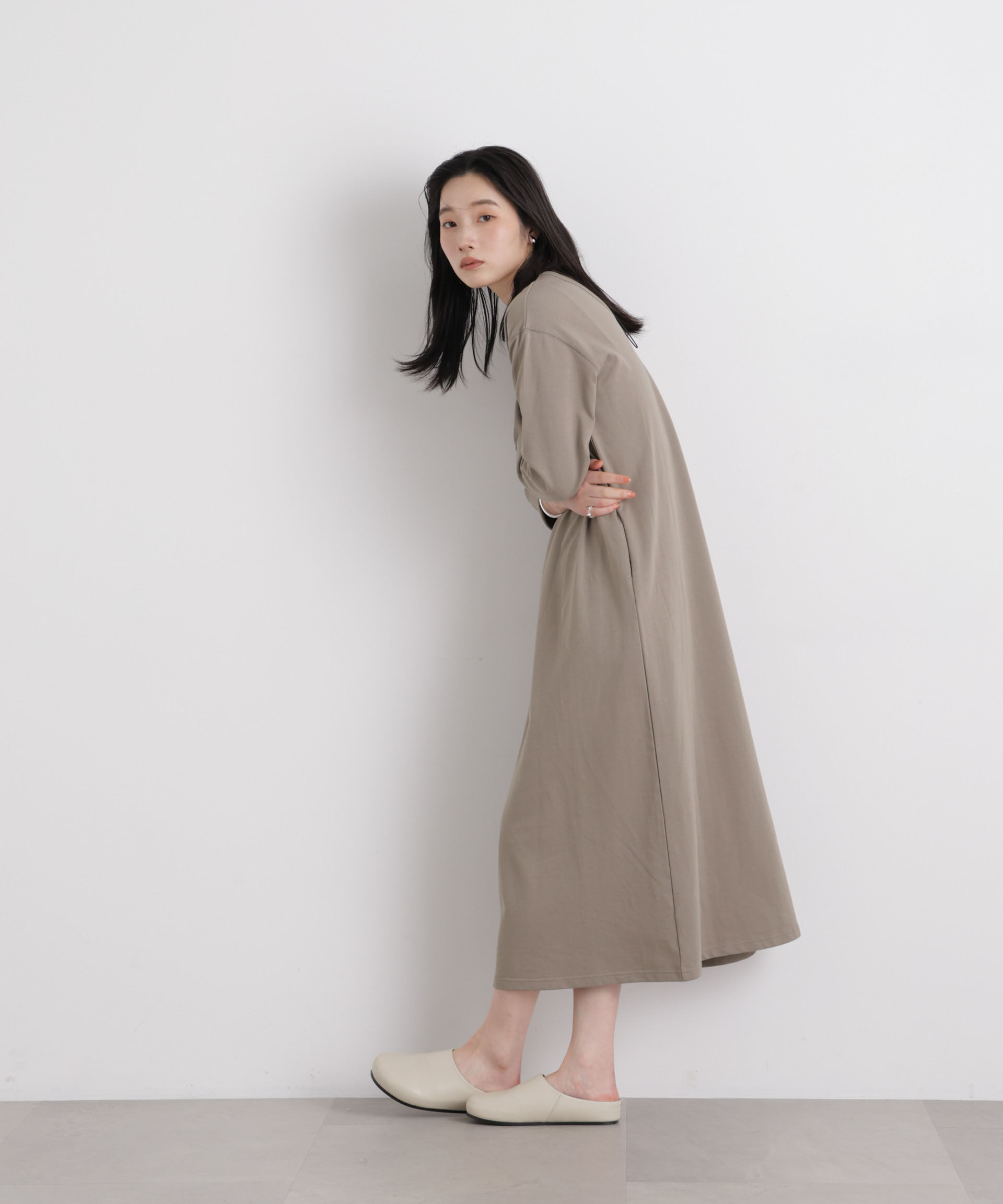 nano･universe「前後2wayチョーカー付きカットワンピース」|ワンピース|