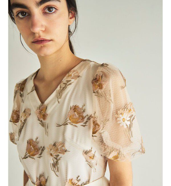 GRACE CONTINENTAL「レトロフラワー刺繍ワンピース」|ワンピース|