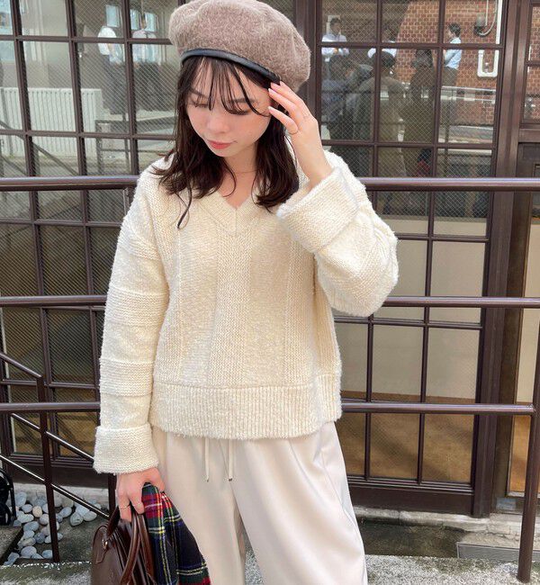 fredy emue「ブークレニットVネックプルオーバー」|ニット・セーター|