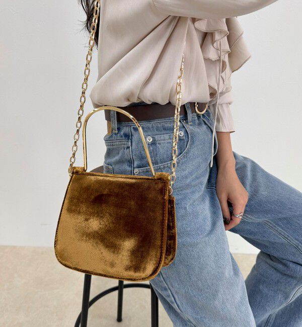 fredy emue「【LE VERNIS/ル・ベルニ】メタルハンドルオーバーフラップバッグ」|ショルダー・メッセンジャー|ブラウン