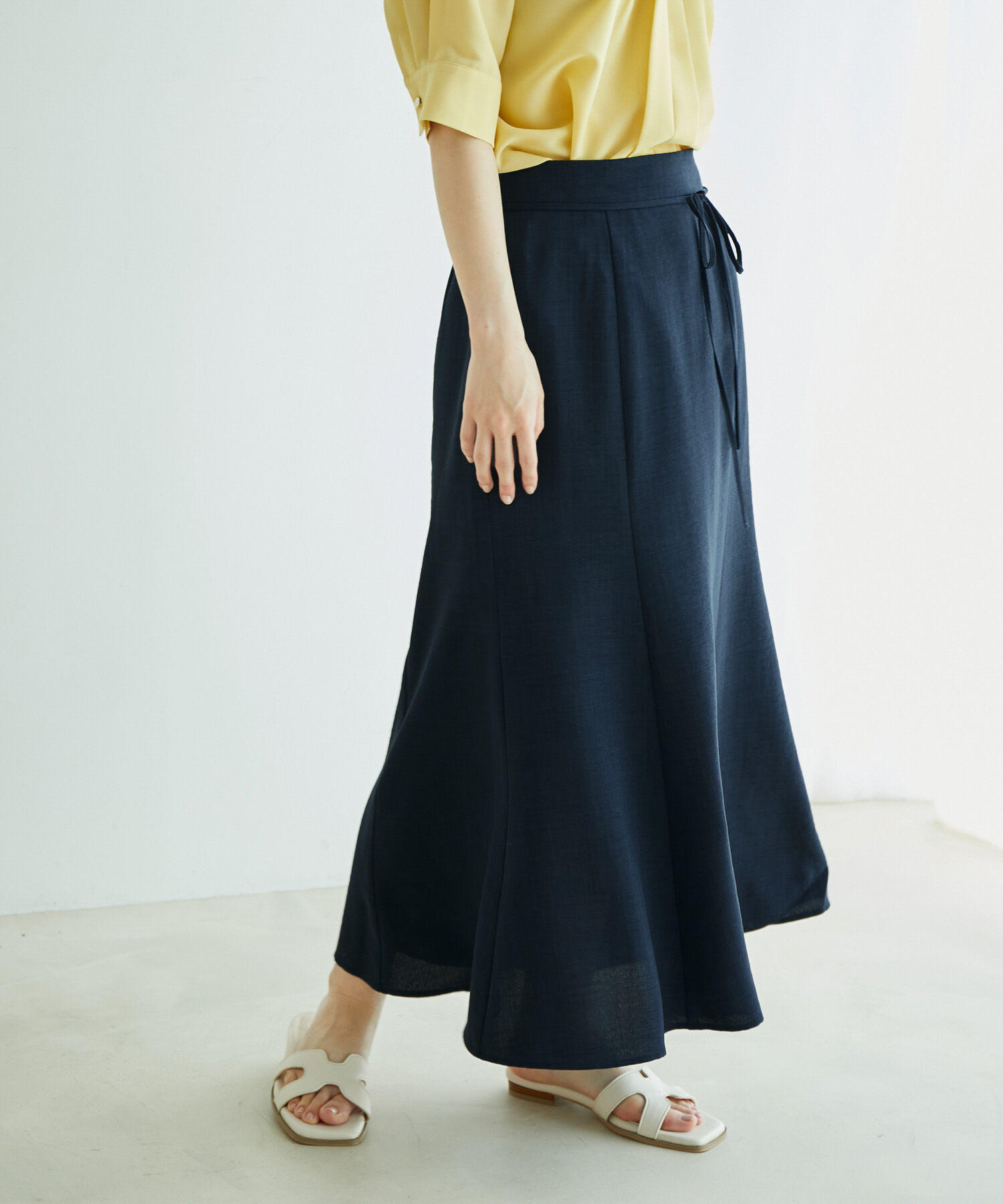 VIS「【一部サイズ公式サイト・直営店舗限定】リネンライクマーメイドスカート【sustainable】」|スカート|ネイビー(40)