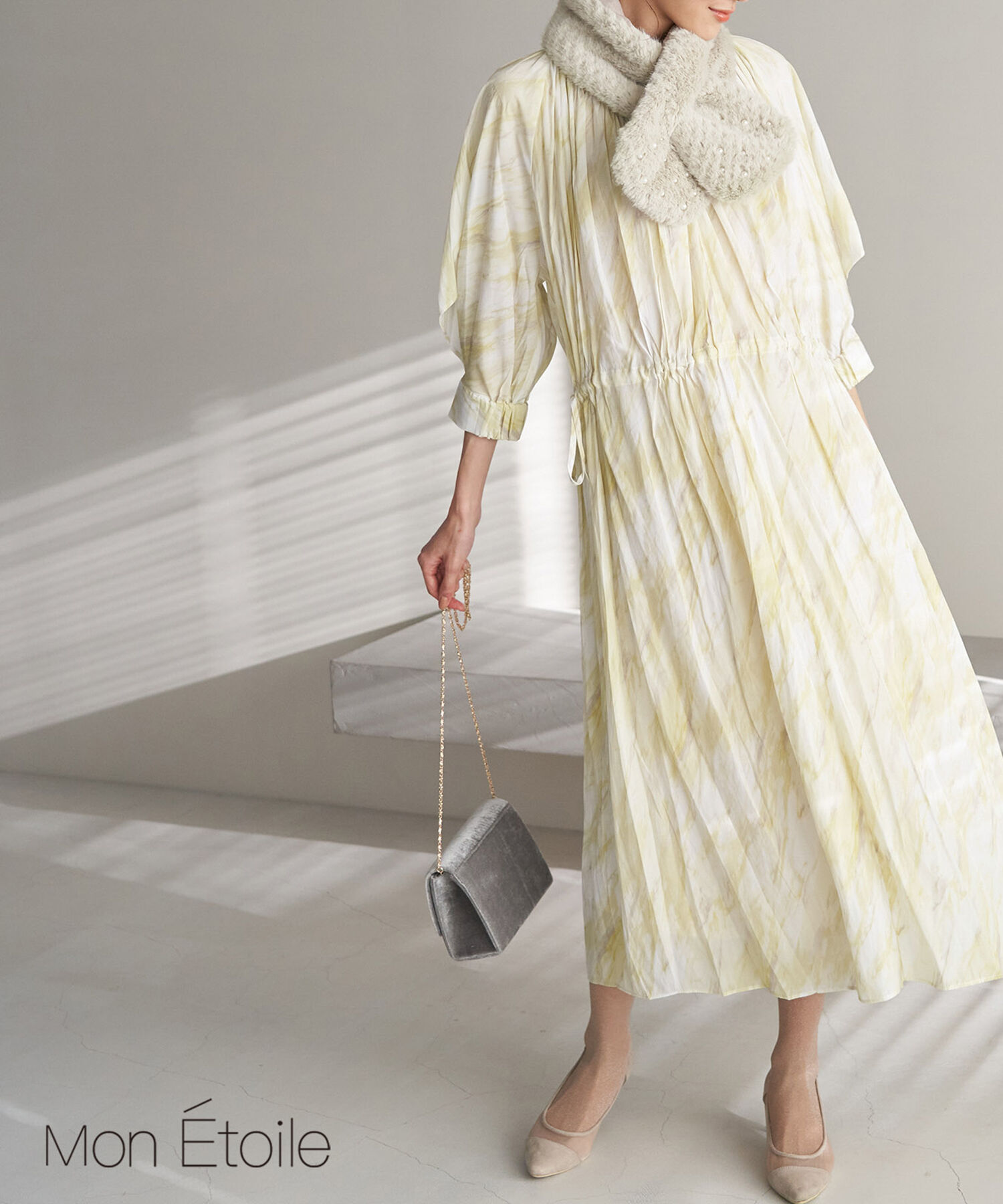 Rope&rsquo;Picnic「【一部店舗限定】【Mon E&rsquo;toile/モンエトワール】ストーンプリントギャザーDRESS」|ドレス|イエロー系(82)