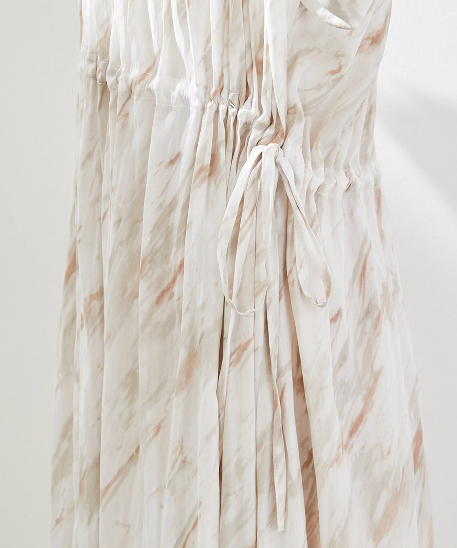 Rope&rsquo;Picnic「【一部店舗限定】【Mon E&rsquo;toile/モンエトワール】ストーンプリントギャザーDRESS」|ドレス|