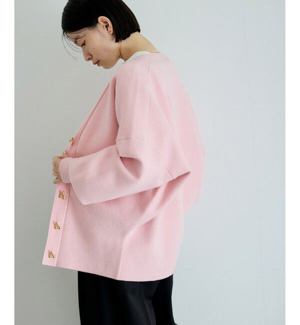 ADAM ET ROPE'「トライアングルボタンミドルカーディガン」|カーディガン|