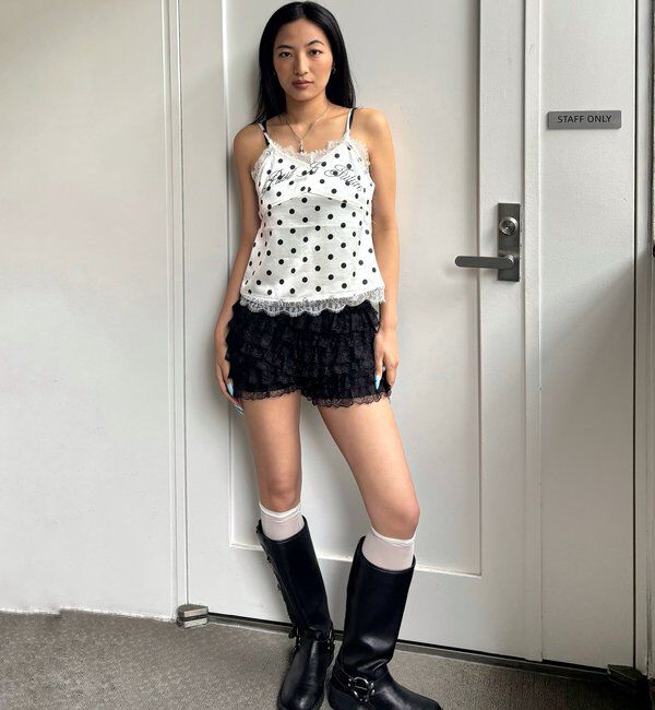  「刺繍ロゴサテンスリップキャミ」|シャツ・ブラウス|