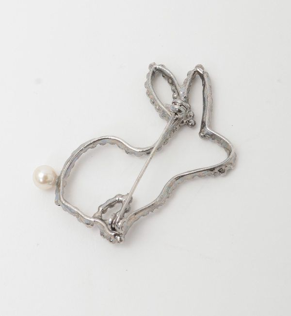 TIARA「【ADER.bijoux/アデルビジュー】CUTSTEEL rabbit brooch」|ブローチ・コサージュ|