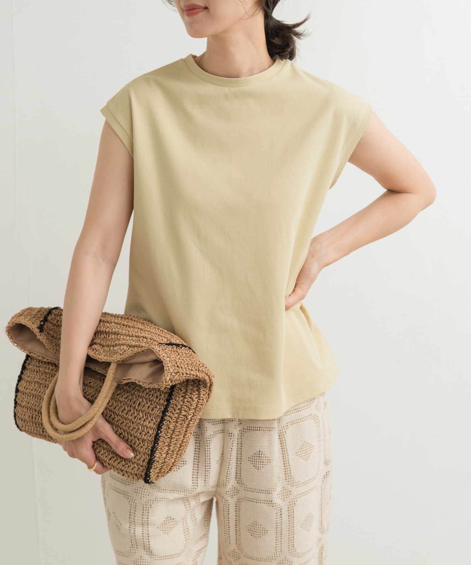 URBAN RESEARCH DOORS「『接触冷感/UVカット』ドライカノコフレンチプルオーバー」|Tシャツ・カットソー|イエロー