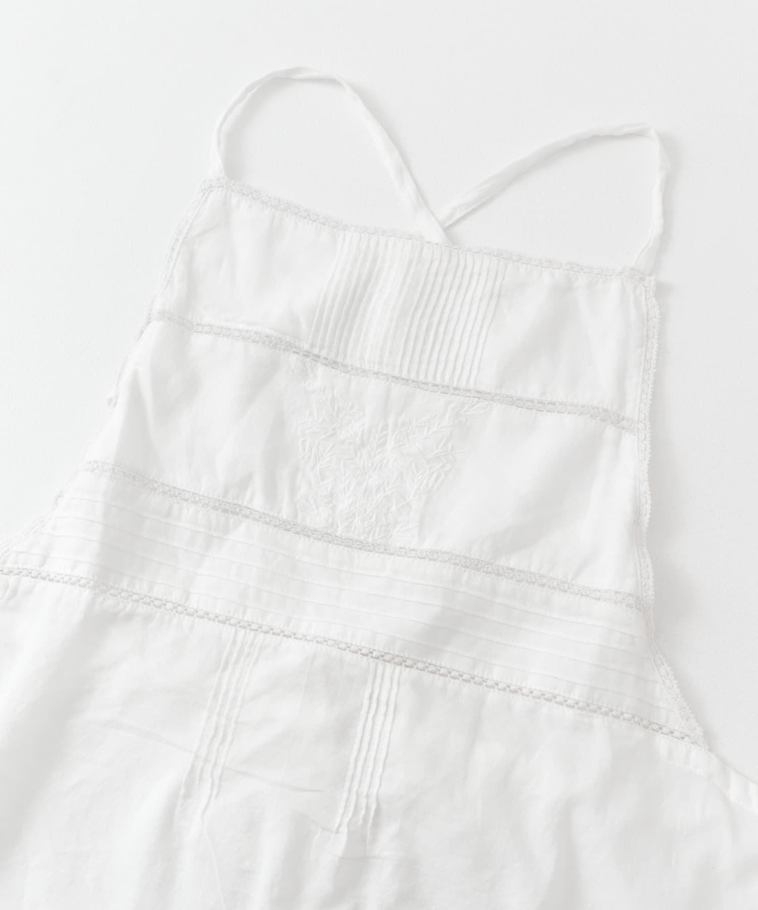 URBAN RESEARCH DOORS「『別注』olu&rsquo;ment&times;DOORS　コットンモス刺繍ワンピース」|ワンピース|