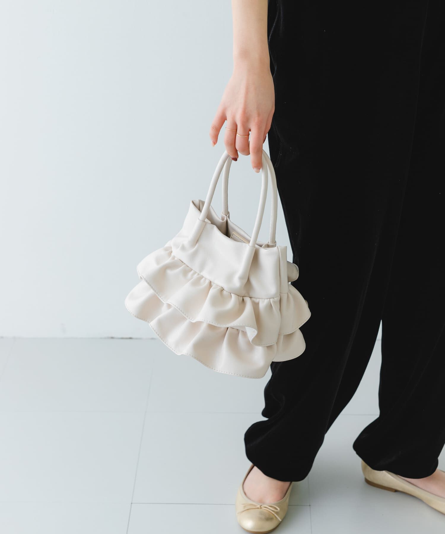 RODE SKO「フリルショルダーハンドバッグ」|ハンドバッグ|